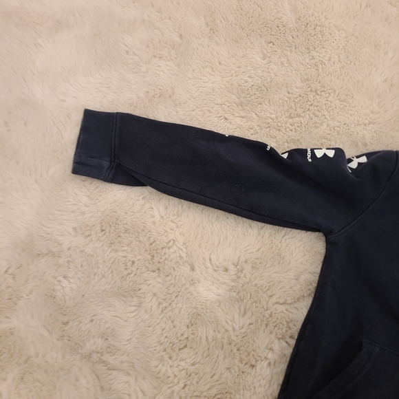 Under Armor Kids Hoodie - Picture 7 of 9